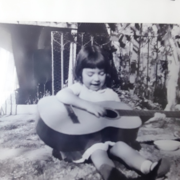 More about myself - Picture 4 of 12